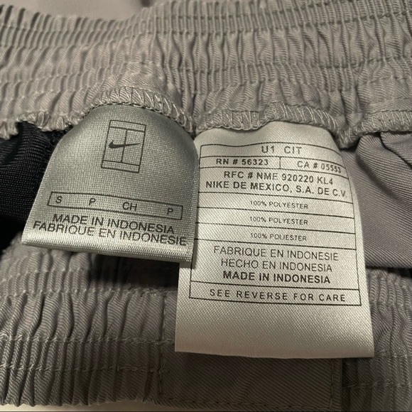 Nike Vintage Gray Challenge Court Tennis Shorts - Picture 4 of 4